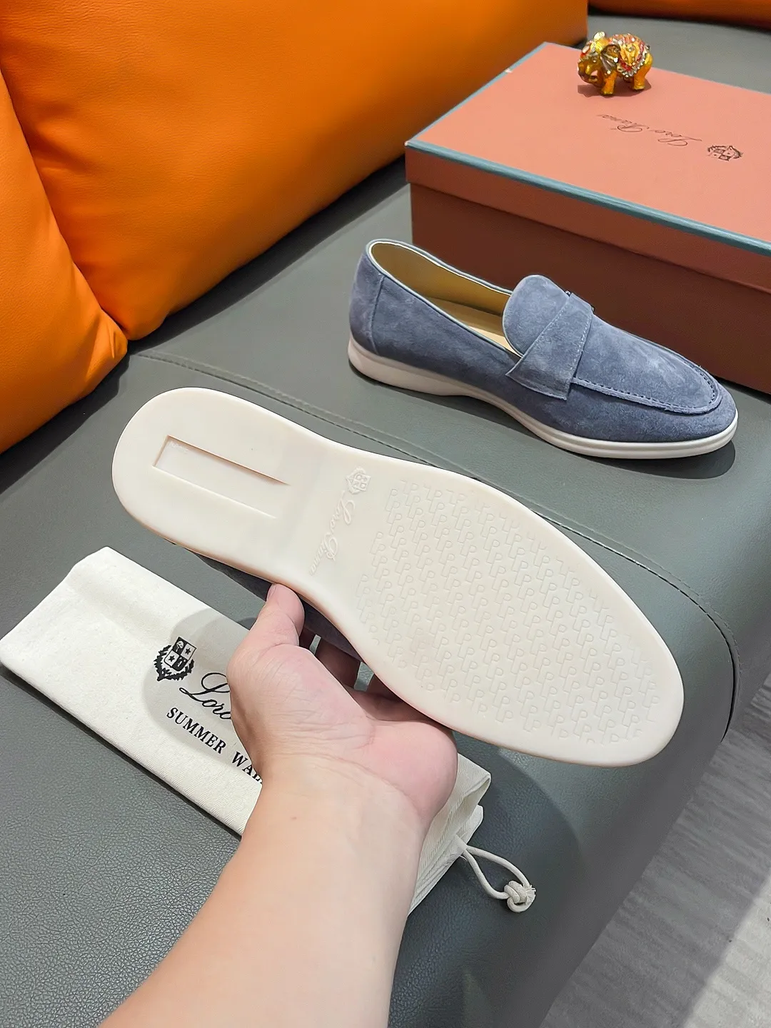 Men's shoes LORO PIANA "LP" P420 Regular size: 38-44 (casual shoes) Product materials: Selected high-mercerized suede upper, comfortable sheepskin lining; original outsole.